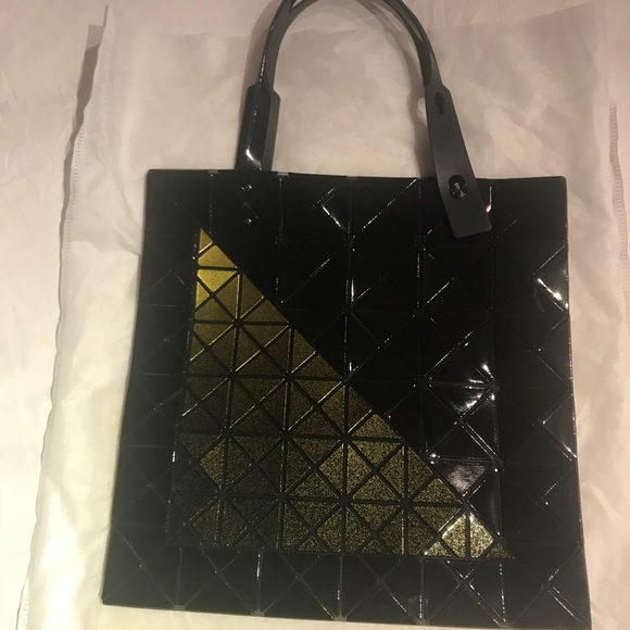 Bao Bao Issey Miyake Mado Ltd. Shopping Tote - Picture 6 of 10
